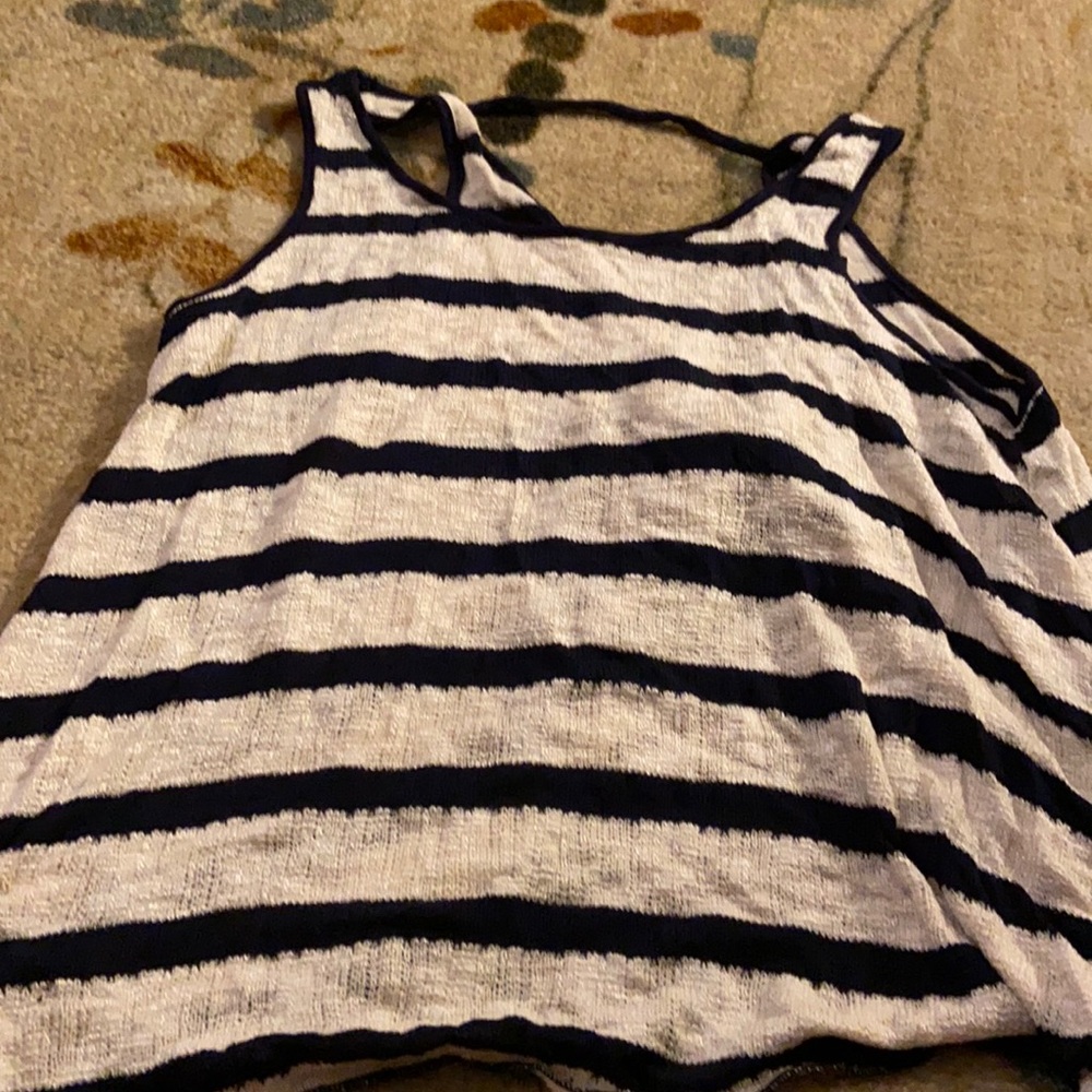 Brand new WT from Torrid size 1. Black and white